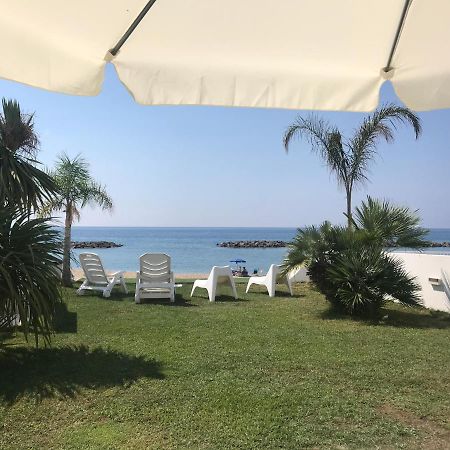 Villa A Diamante Sulla Spiaggia Belvedere Marittimo Exterior photo
