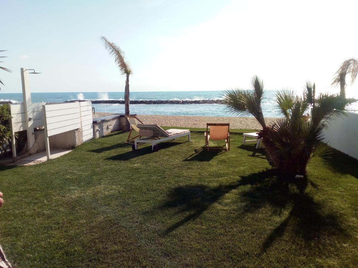 Villa A Diamante Sulla Spiaggia Belvedere Marittimo Exterior photo